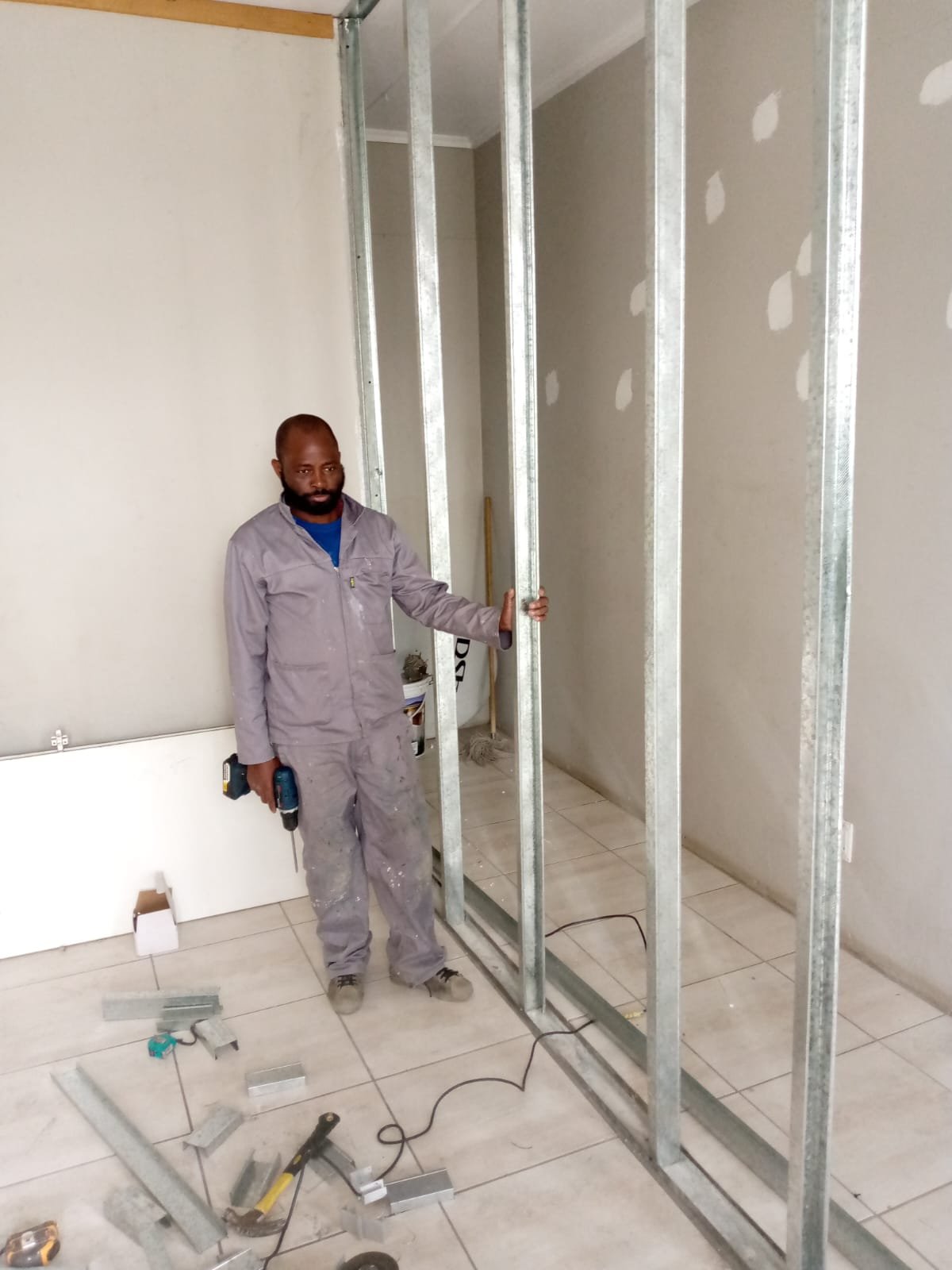 Drywall office partition build